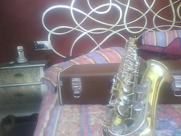 Cambio saxo alto yamaha yas-23 por Barítono , soprano o tenor