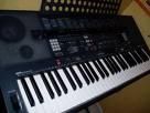 Teclado Yamaha PSr-SQ16. SOPORTE INCLUIDO