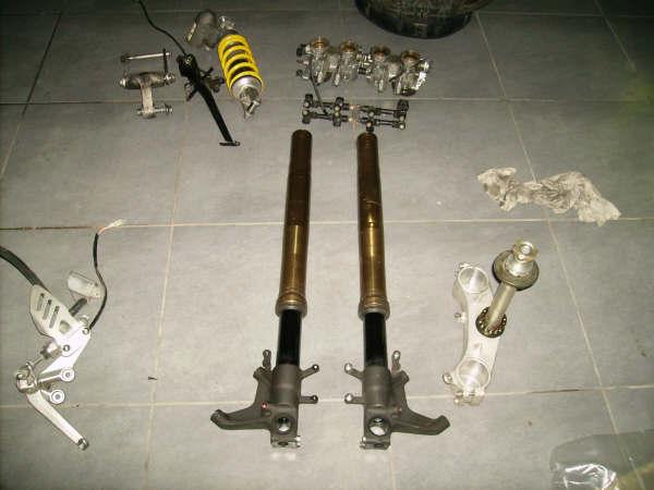 Vendo piezas de GSXR1000 válidas para modelos 2005, 2006