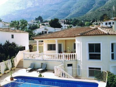 3b  , 3ba   in Denia,  Costa Blanca South   - 398000  EUR