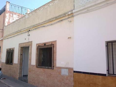 Casa adosada en Oliva