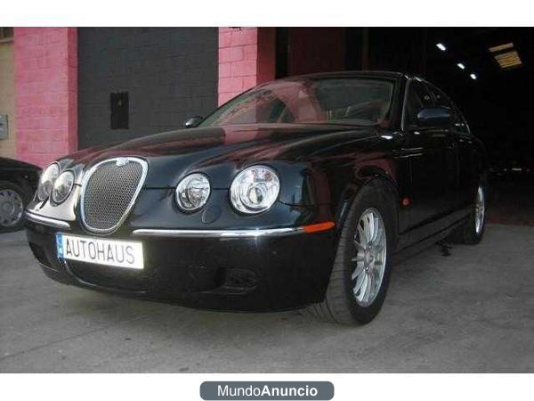 Jaguar S-Type 2.7D V6 Executive \