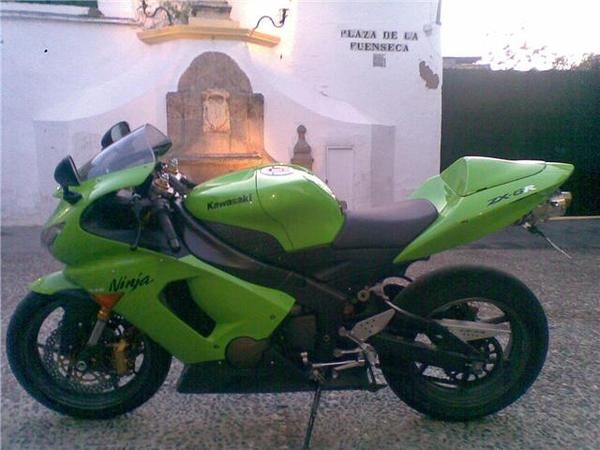 KaWasaKi NinJa 636  140cv  5500 eu!!      2006
