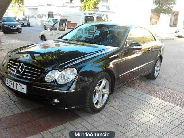 Mercedes-Benz CLK 270 CDI AVANTGARDE