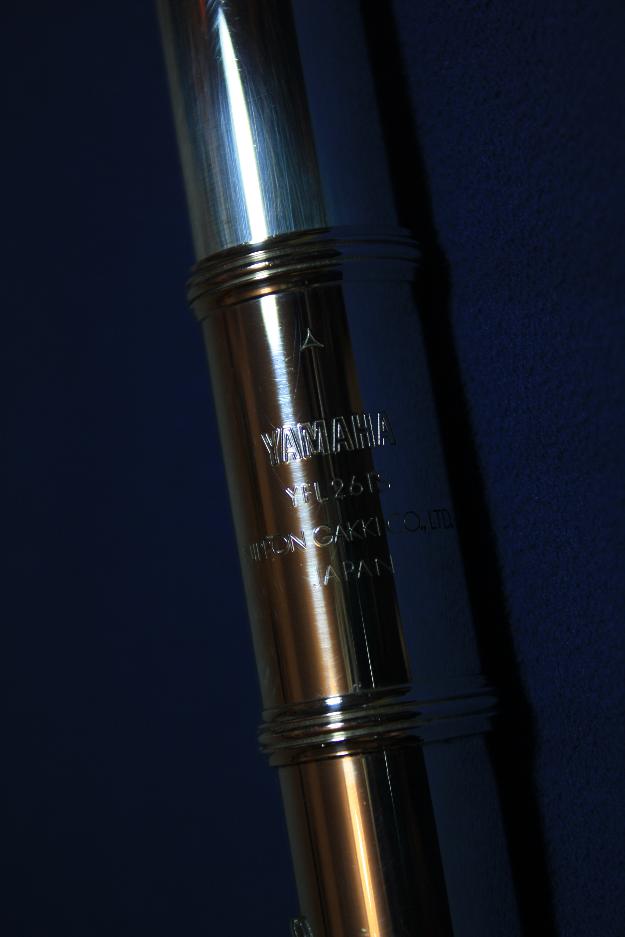 Flauta Travesera Yamaha YFL 261 !!