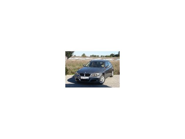 BMW SERIE 3 320D BERLINA