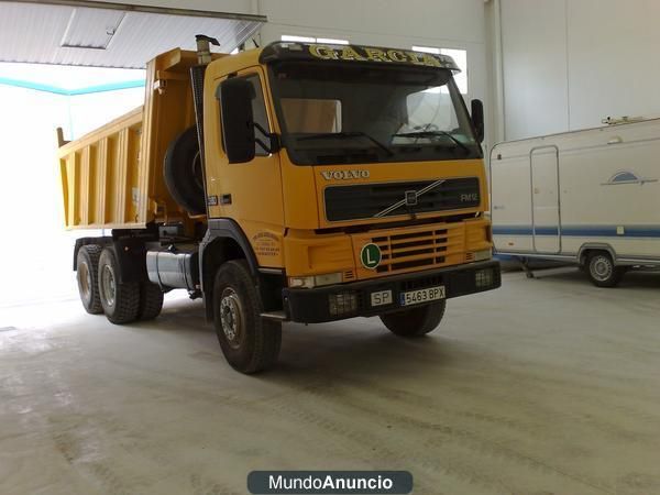 CAMION VOLVO FM12