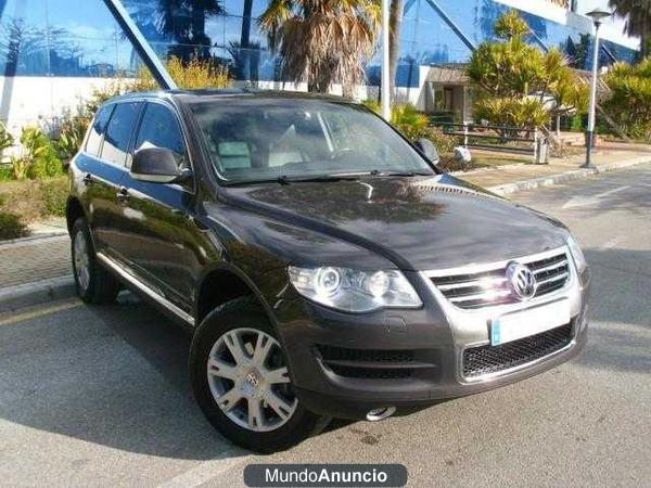 Volkswagen Touareg 3.0TDI V6 Tip. NACIONAL * GAR