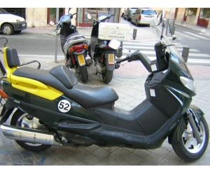 SUZUKI BURGMAN 400