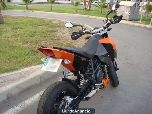 VENDO KTM 690 DUKE