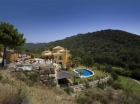 Chalet con 5 dormitorios se vende en Benahavis, Costa del Sol - mejor precio | unprecio.es