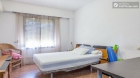 Rooms available - Cosy 4-bedroom apartment not far from Valencia's seaside - mejor precio | unprecio.es