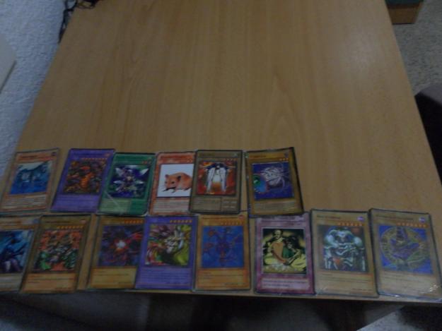 VENDO CARTAS DE YU-GI-OH! BARATISIMO