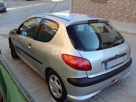 PEUGEOT 206 2.0 HDI XS 3P