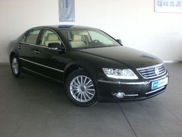 VOLVO XC90 D3 MOMENTUM
