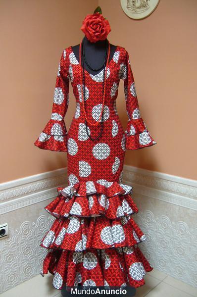 TRAJES DE FLAMENCAS