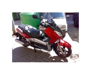 YAMAHA X-MAX