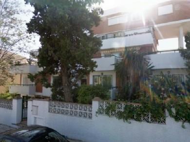 Apartamento con 2 dormitorios se vende en Benalmadena Costa, Costa del Sol