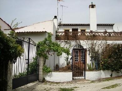 Chalet con 3 dormitorios se vende en Alhaurin el Grande