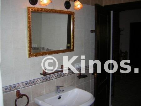 Semidetached Villa for sale Malaga mountains with 4 bedrooms, 2 bathrooms, dining room wit