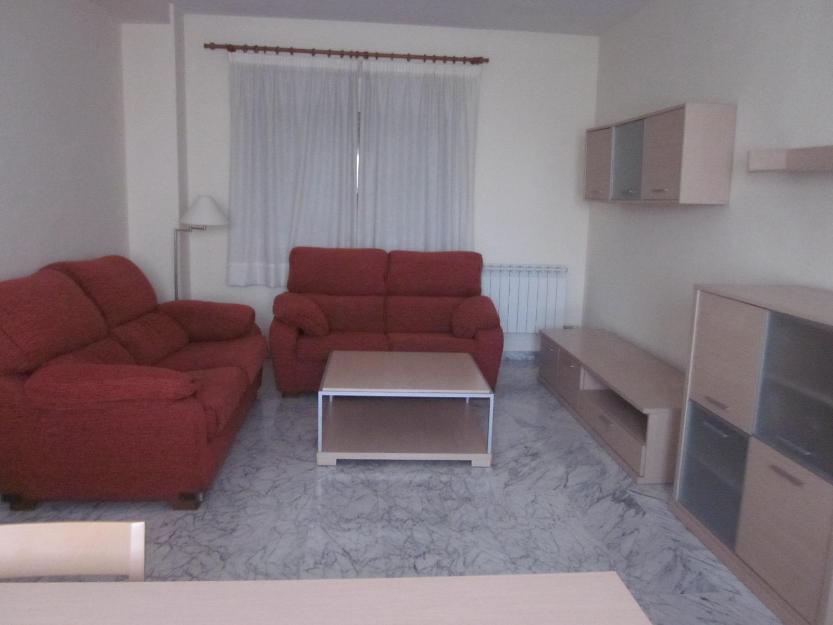 Amplio apartamento de 1 dormitorio en Plaza de San Lázaro