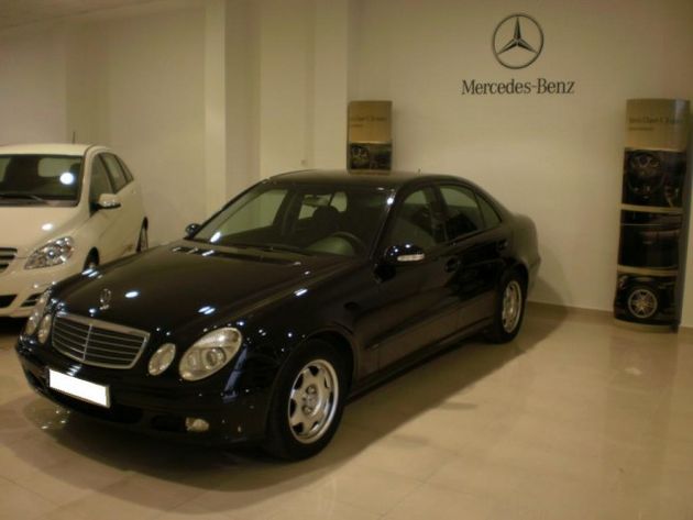 MERCEDES E 220 CDI