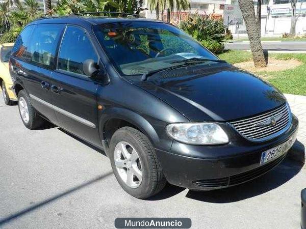 Chrysler Voyager 2.5 CRDi SE Acepto cambios