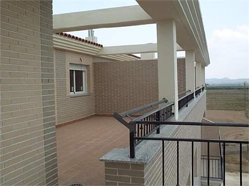 Apartment for Sale in Alicante, Comunidad Valenciana, Ref# 2999830