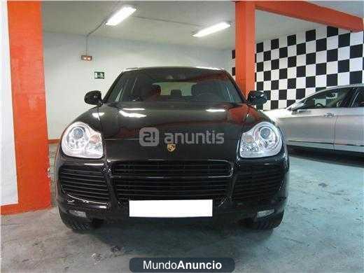 Porsche Cayenne Turbo 450cv