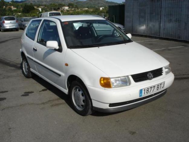 Comprar coche Volkswagen Polo 1.9 D 64cv 3p. '98 en Tortosa