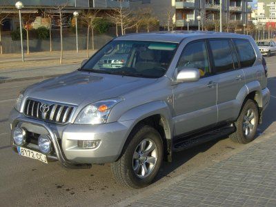 TOYOTA LAND CRUISER 3.0 D4D VX - Girona
