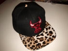 Gorra snapback Chicago Bulls negra con visiera leopardo - mejor precio | unprecio.es