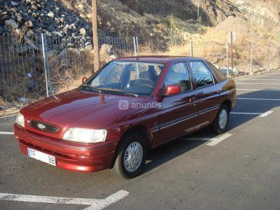 FORD ESCORT 1.6 - TENERIFE