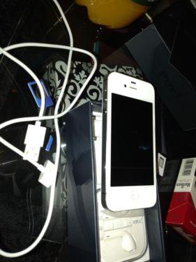 Iphone 4s de color blanco con 32gb