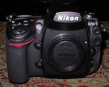 Nikon D700 12.1 Megapixels - Excelente!