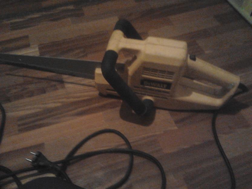 Sierra dewalt dw 391