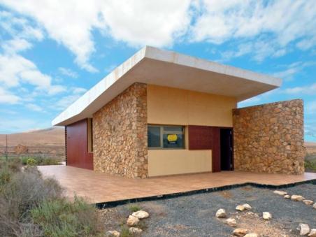 Casa Independiente a Estrenar con Terreno y Terraza en Venta en Los Llanos de Concepcion, Fuerteventura