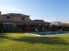 Chalet con 5 dormitorios se vende en Marbella, Costa del Sol - mejor precio | unprecio.es