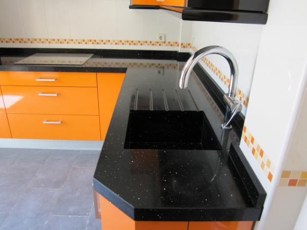 ENCIMERAS DE COCINA ECONOMICAS DE SILESTONE, COMPAC, GRANITO, MARMOL EN BARCELONA