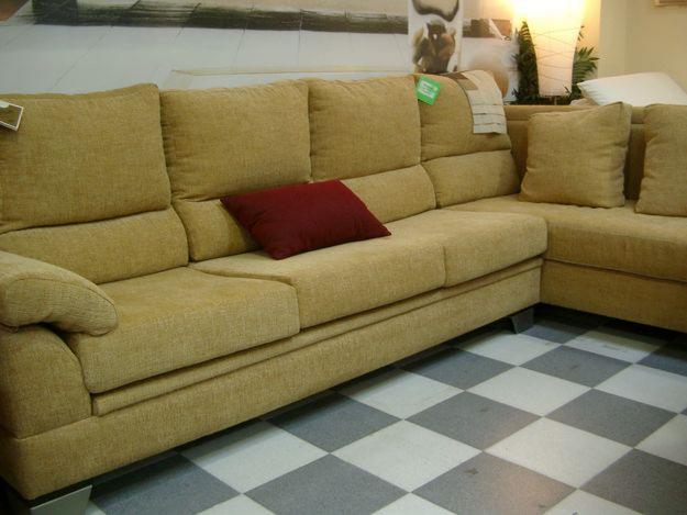 LIQUIDACION TOTAL SOFAS POR REFORMA