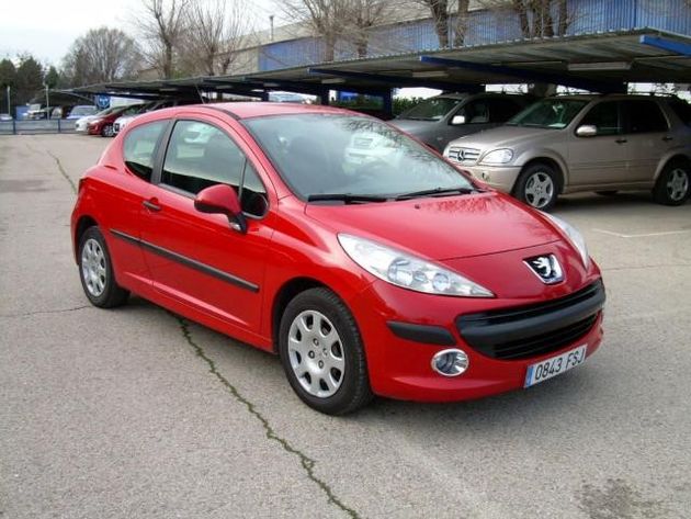 PEUGEOT 207  1.4HDI URBAN