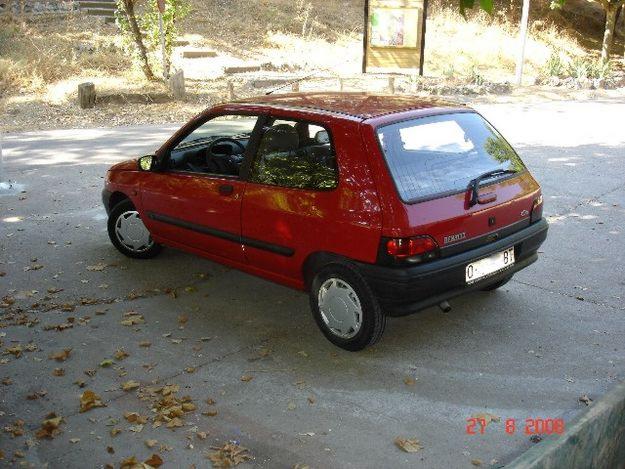 Renault Clío 1.2 RL Inyección, 60cv, del año 96