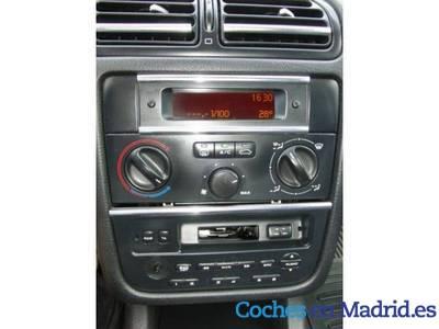 Peugeot 406