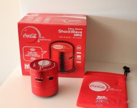 Altavoz CocaCola ShockWave.Minialtavoz gran calidad.Con ranura microsd