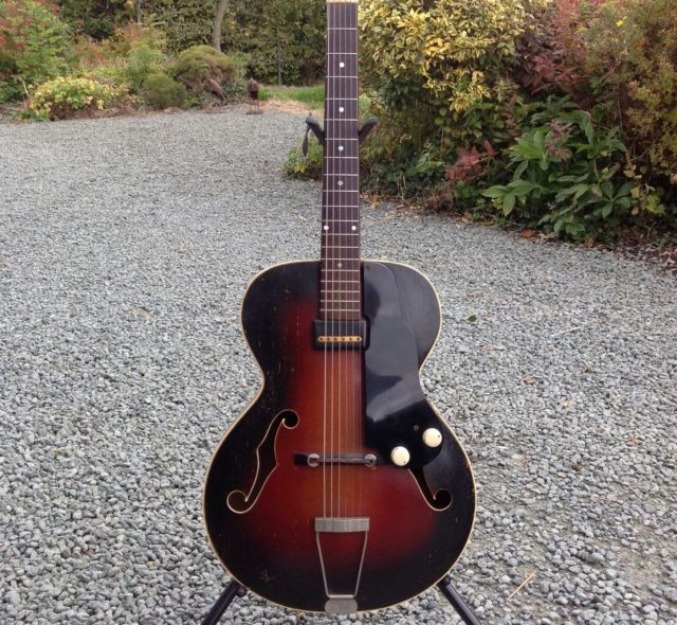 Vendo: Vintage 1959 National Dynamic Hollow Body Electric Archtop