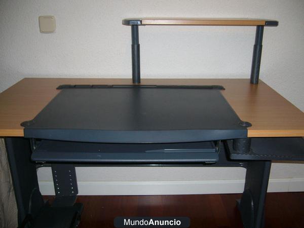 Mesa ordenador y estudio