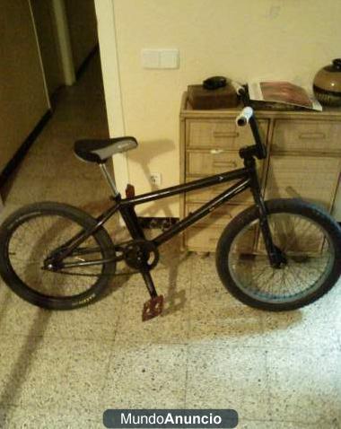 URGENTE VENTA DOS BMX MUY BUEN PRECIO