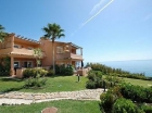 Adosado con 3 dormitorios se vende en Estepona, Costa del Sol - mejor precio | unprecio.es