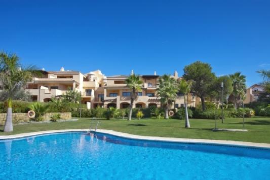 2 Dormitorio Apartamento En Venta en Puerto Banus, Málaga