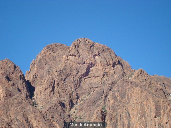 Alguien me dona un coche y le ofresco pasar sus vacaciones a Marruecos - Agadir